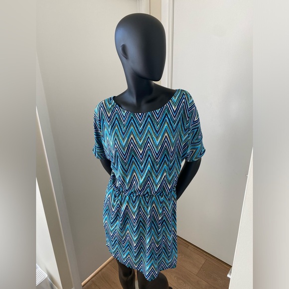 Mini Beach Dress with Cut-outs - Picture 2 of 6